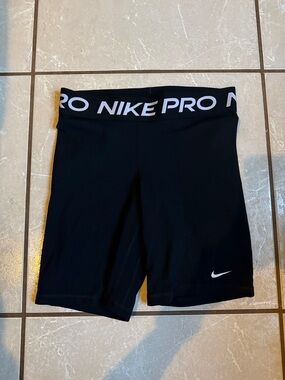 Nike Pro Biker Shorts